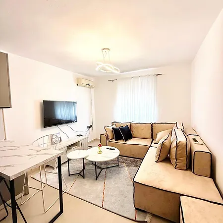 Tani Apartment Berat Exterior photo