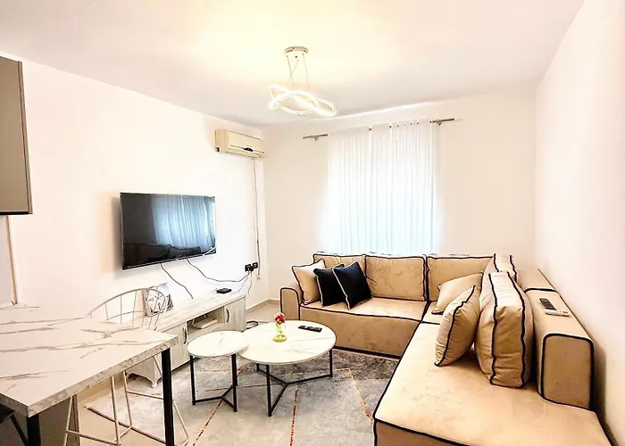 Tani Apartment