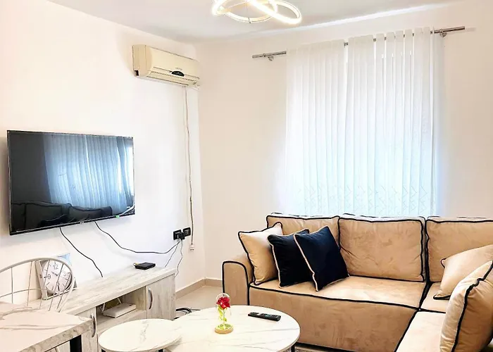 Tani Apartment